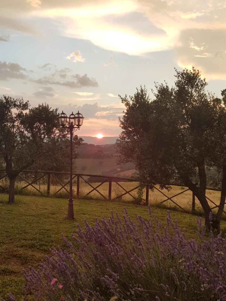 Vila Agriturismo D' Epoca La Marianella Catabbio Exteriér fotografie